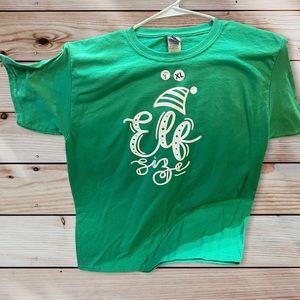 NWOT YOUTH CHRISTMAS TEE